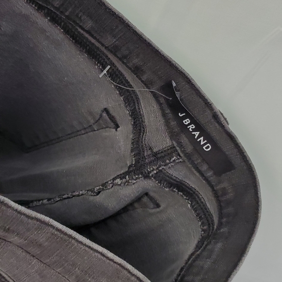 J BRAND Grey Dark Wash Mid-Rise Skinny Leg Jeans Size 26 - Picture 11 of 11